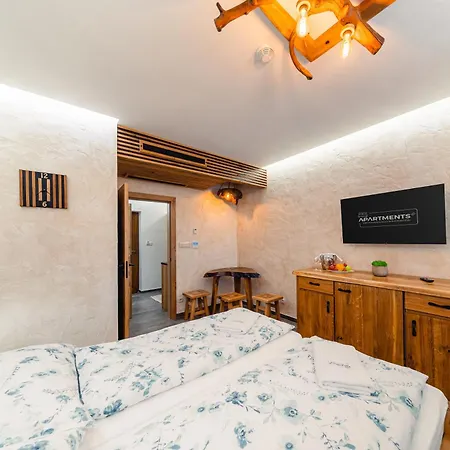 Antonio מלון דירות 3*